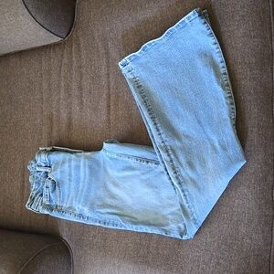 Womans American Eagle Jeans